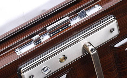 前郭尔罗斯24小时上门开锁公司